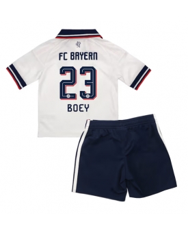 Bayern Munich Sacha Boey #23 Maglia Gara Trasferta Repliche 2026-27 Bambino Maniche Corte Bayern Munich Sacha Boey #23 Maglia Gara Trasferta Repliche 2026-27 Bambino Maniche Corte